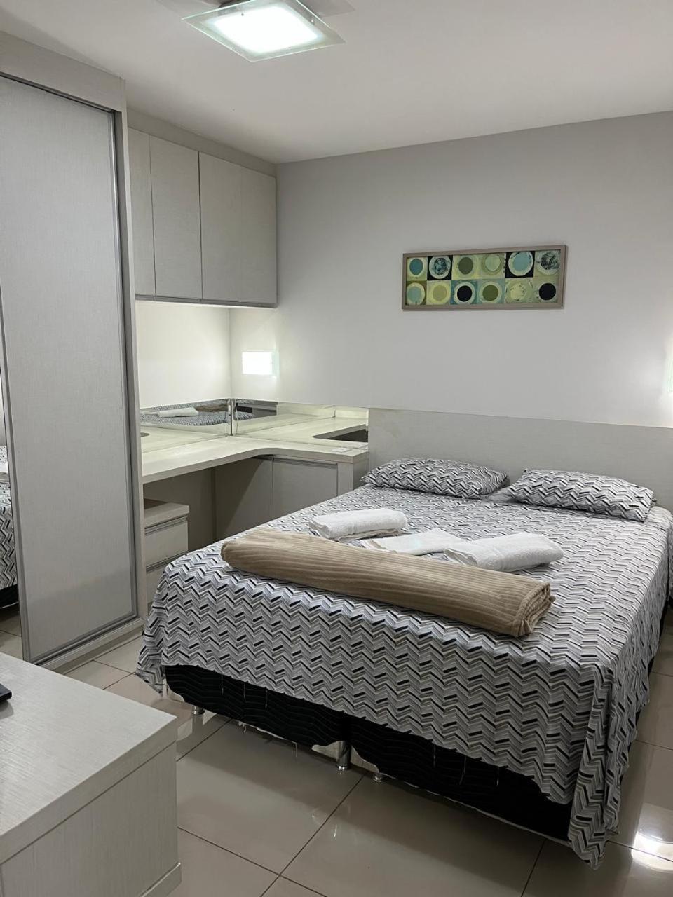 Flat Parque Arreiao 805 Apartment Goiania